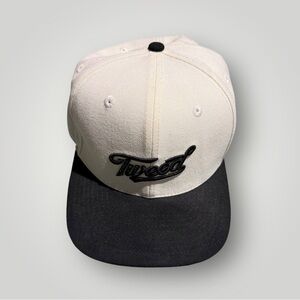 Tweeds Black and White Cap